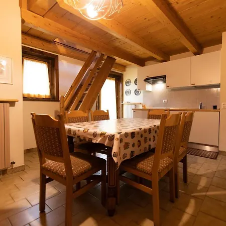 Apartment Chalet Lago